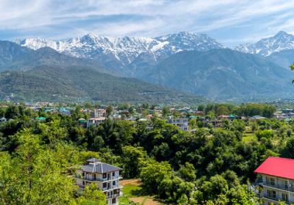 Taxi Hire from Dharamshala