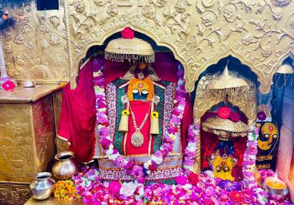 9 Devi Temple Journey